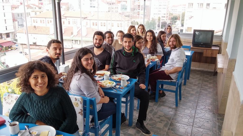 Bulvar Hostel Eskişehir Exteriör bild