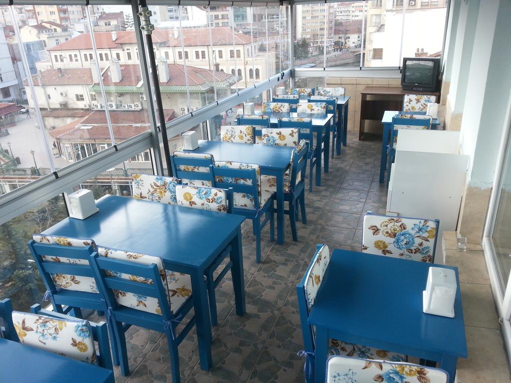 Bulvar Hostel Eskişehir Exteriör bild